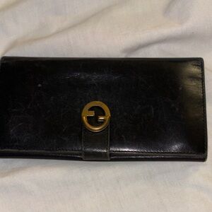 Gucci Black Leather Wallet with Gold Logo made in Italy